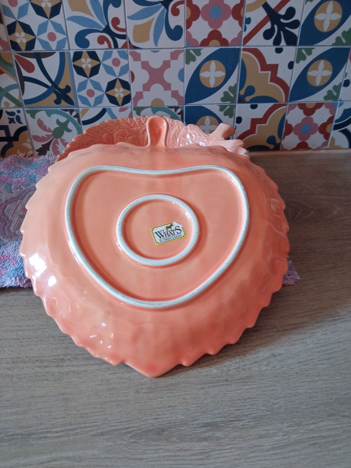 Salad bowl and plate set