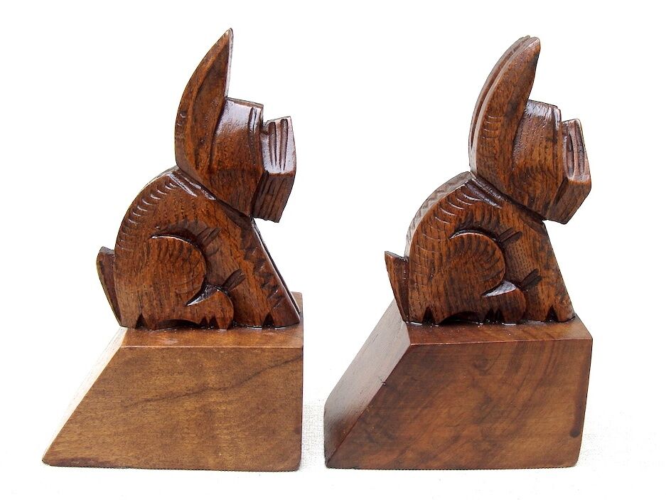 Pair of bookends 1930, wooden dogs