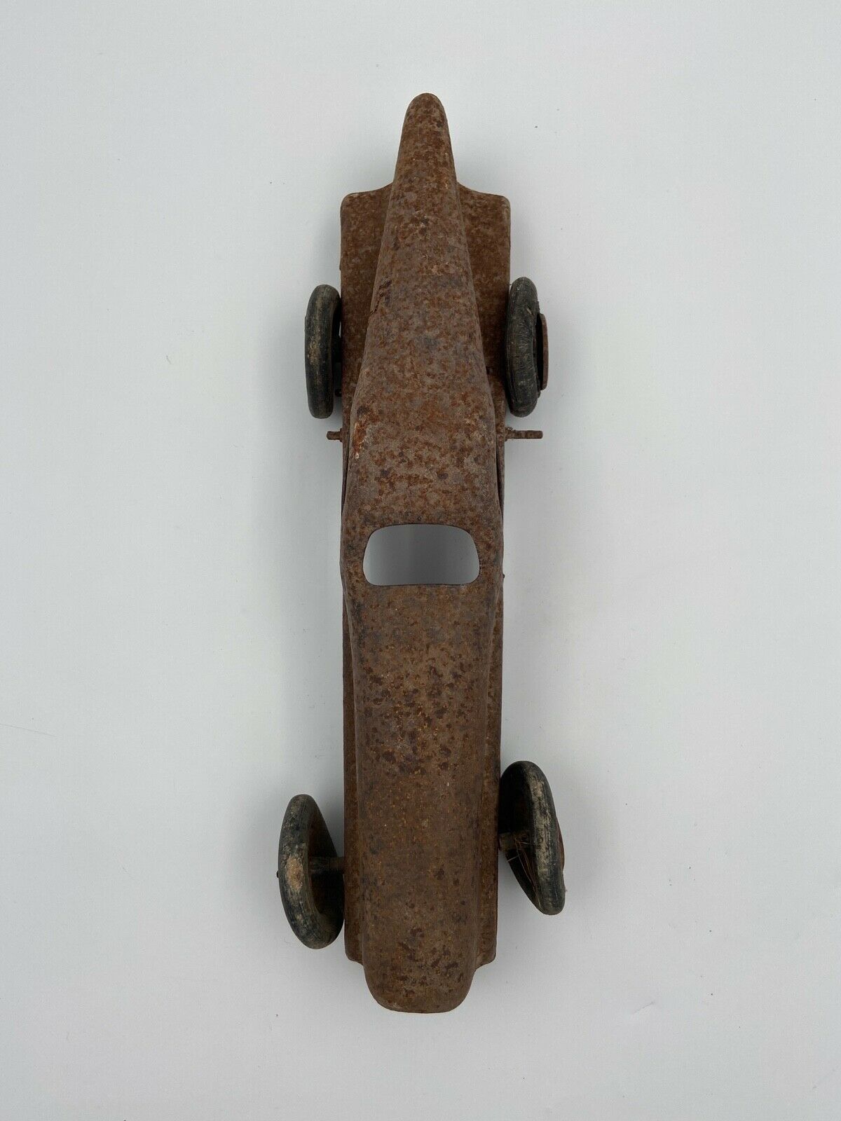Miniature car cij renault nervasport montlhery years 40 35cm