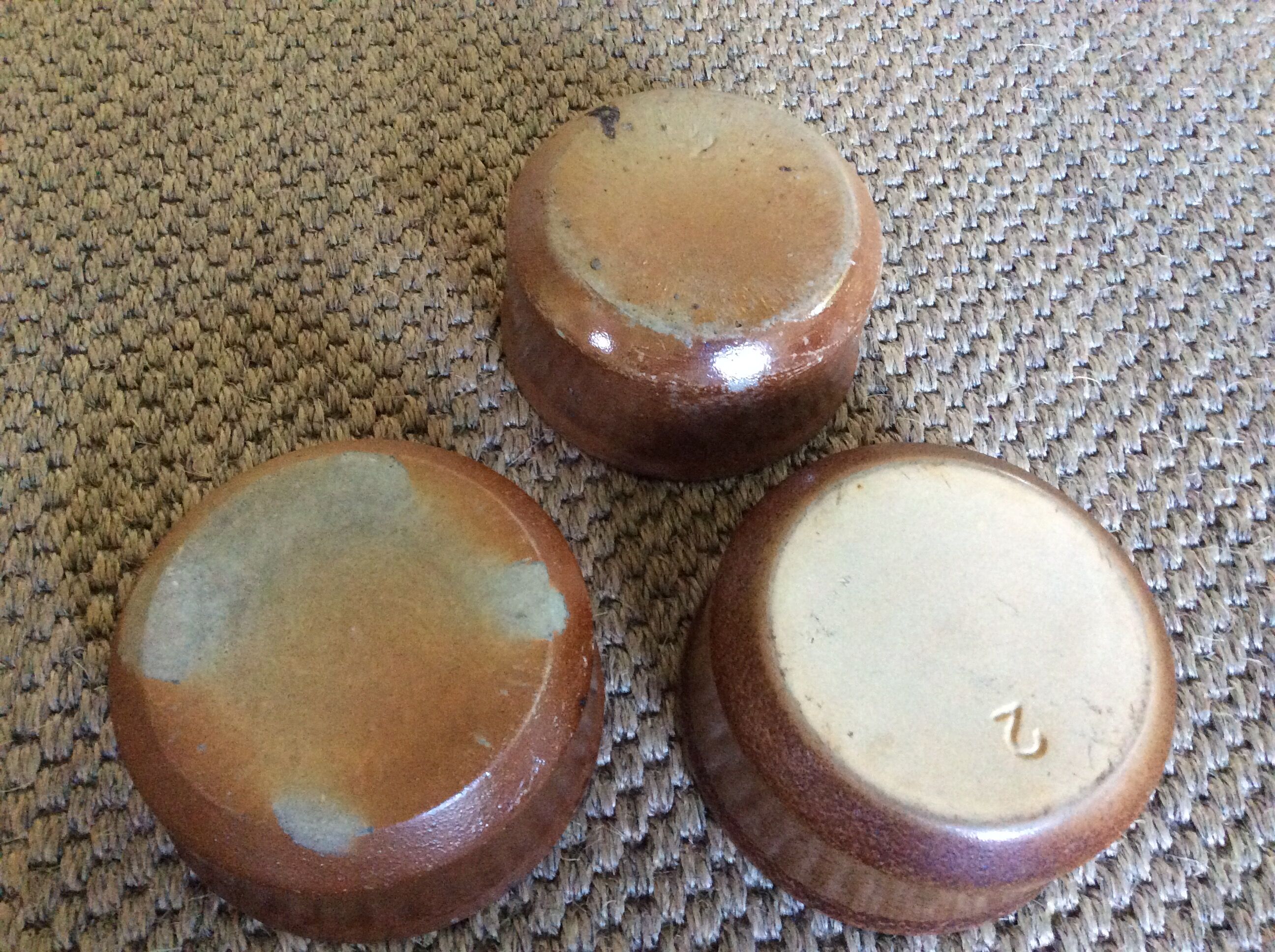 Series of 3 sandstone bowls