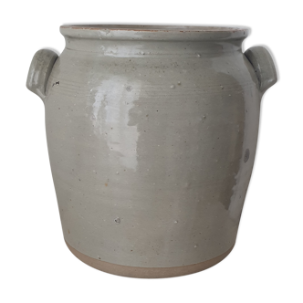 Sandstone pot