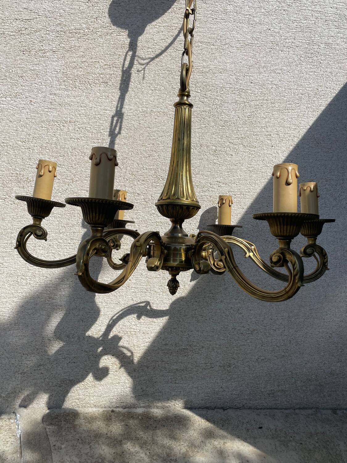 2 Louis XV brass chandeliers with 5 and 6 bulbs