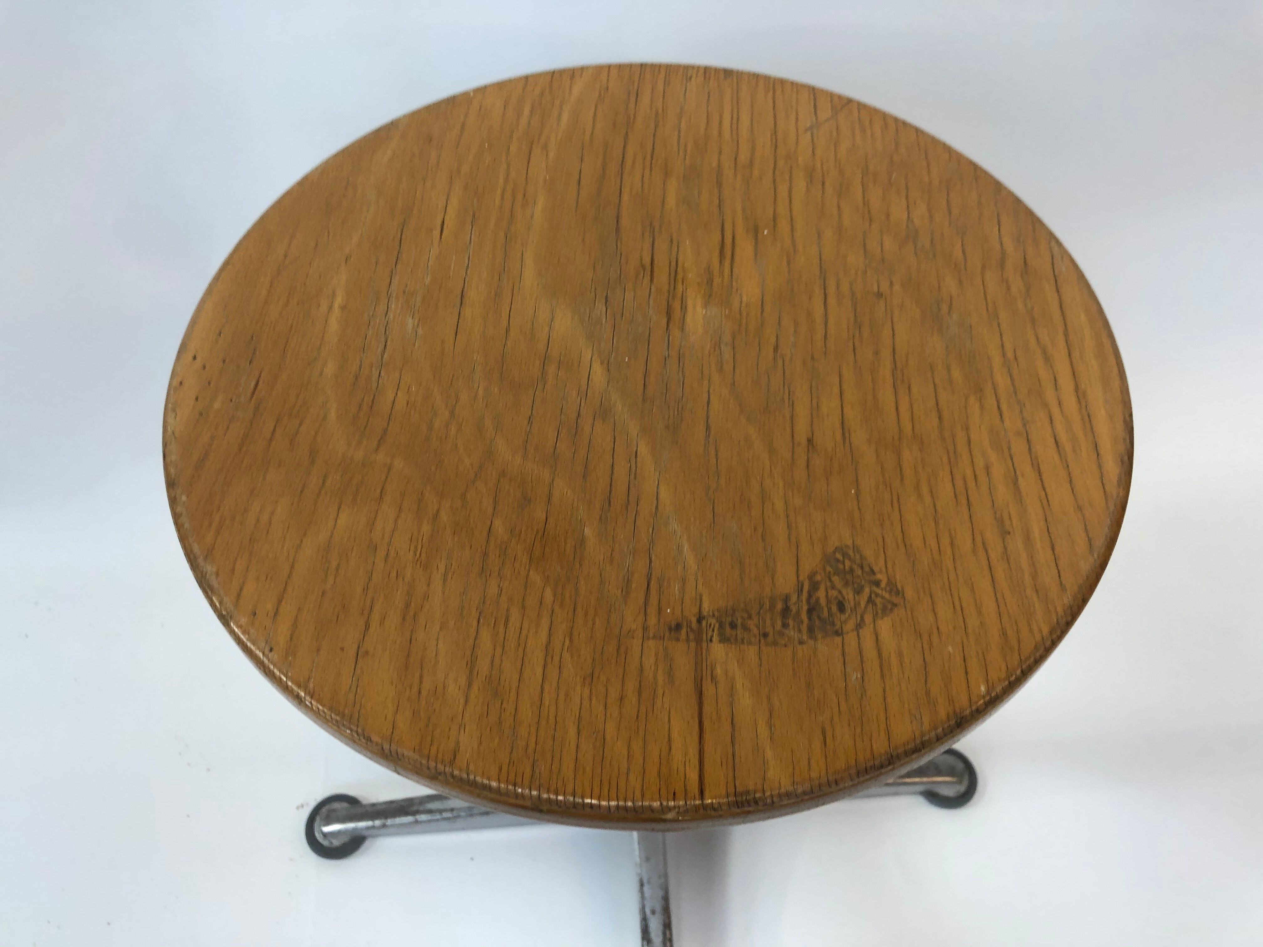Vintage stool work tabouret by Friso Kramer Ahrend de Cirkel