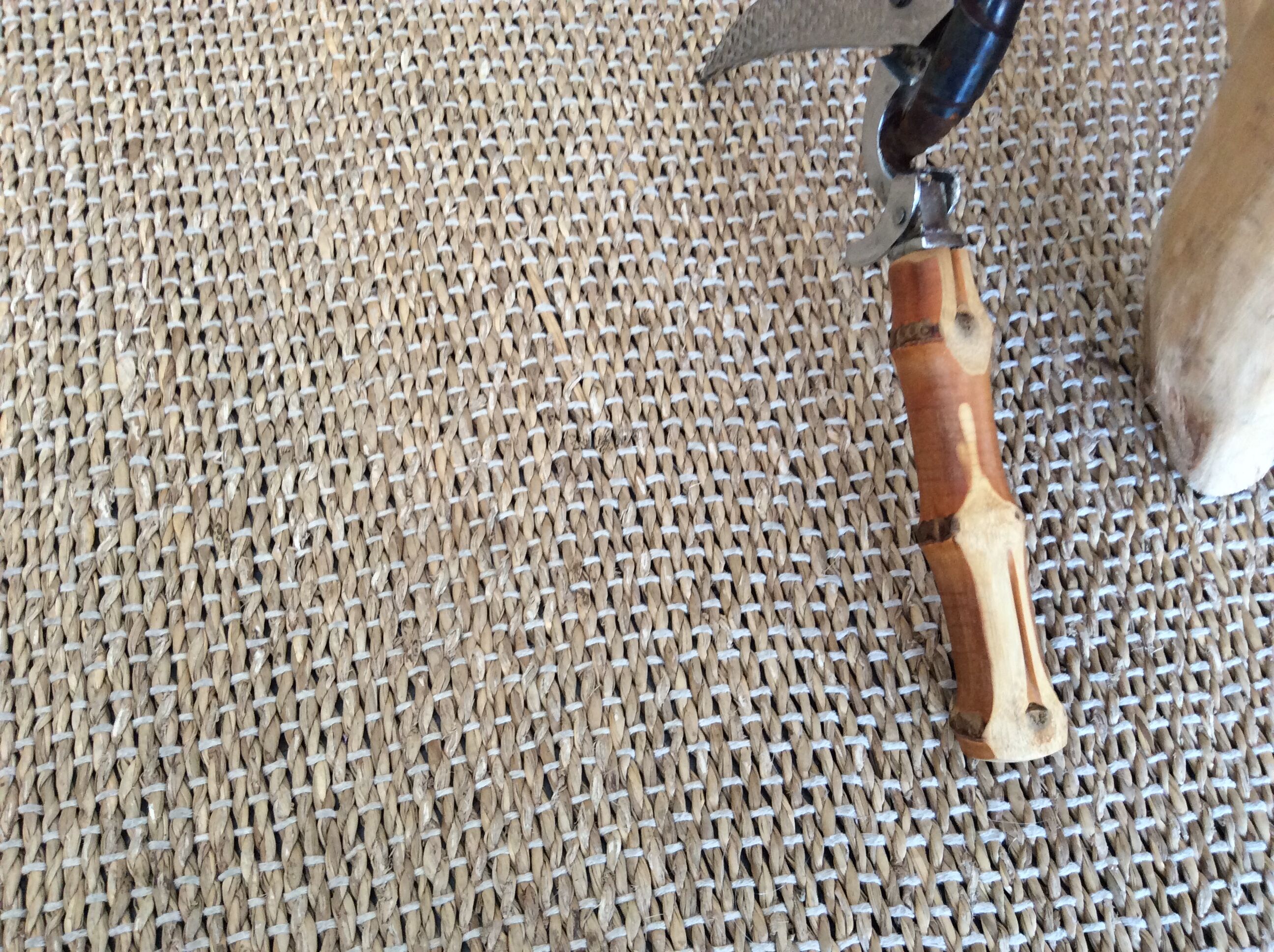 Bamboo pruning shears