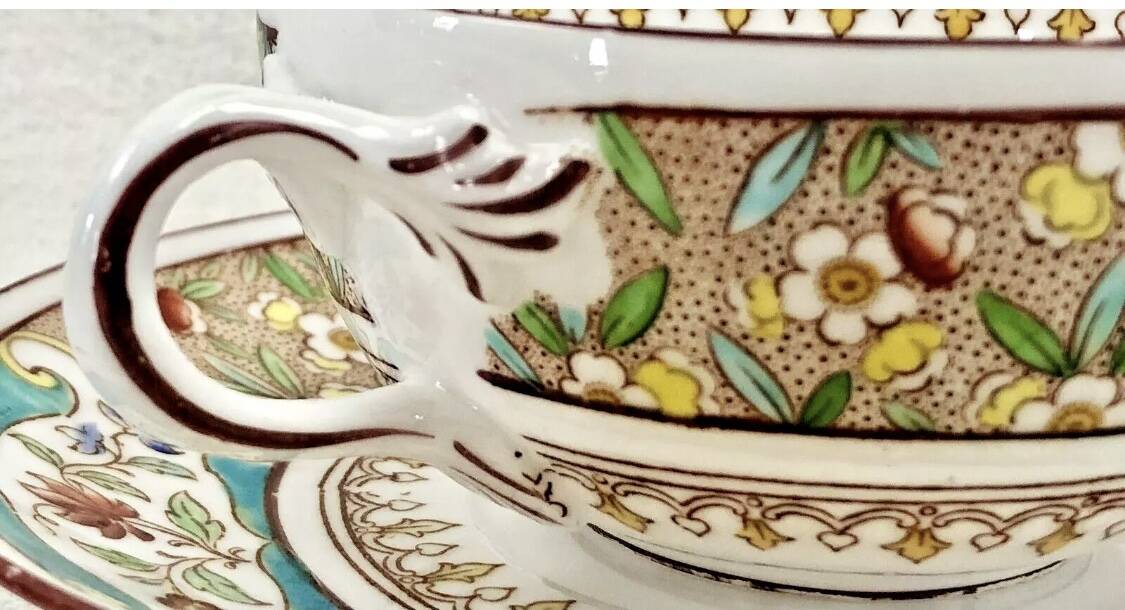 Old Sarreguemines Minton tea cup