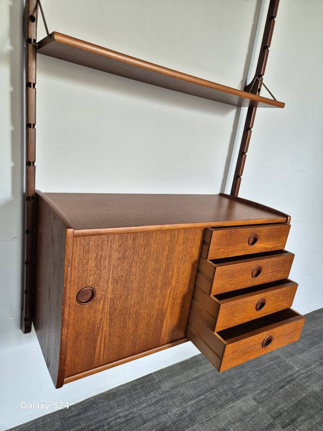 Ergo wall-mounted shelving unit by Blindheim 1960s