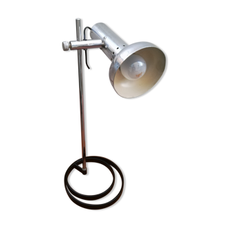 Articulated table lamp