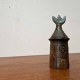 Modern Swedish studio pottery from the mid-century, Bagdad House 2 series by Bertil Vallien for Gustavsberg 1960s.