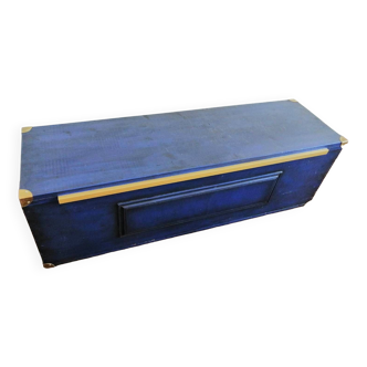 Trunk chest - bench in Majorelle blue solid wood & golden brass