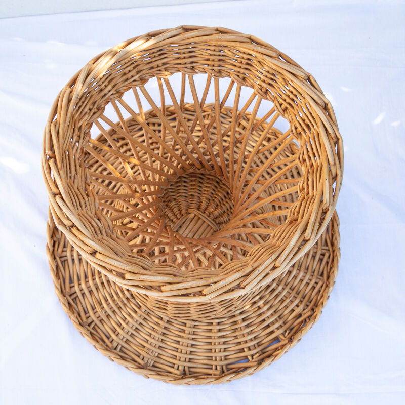 Ratin round coffee table