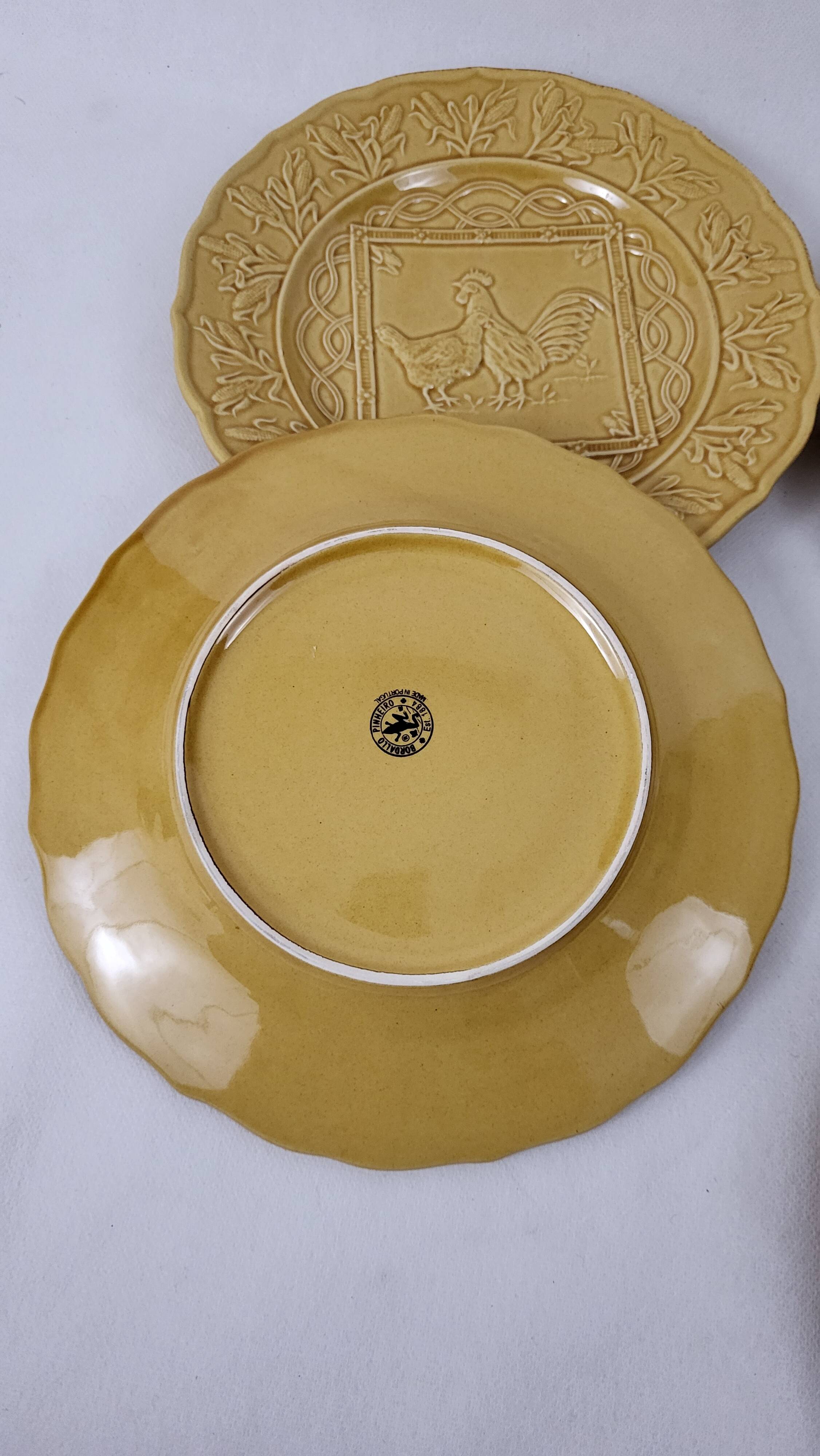 4 Bordallo majolica dinner plates