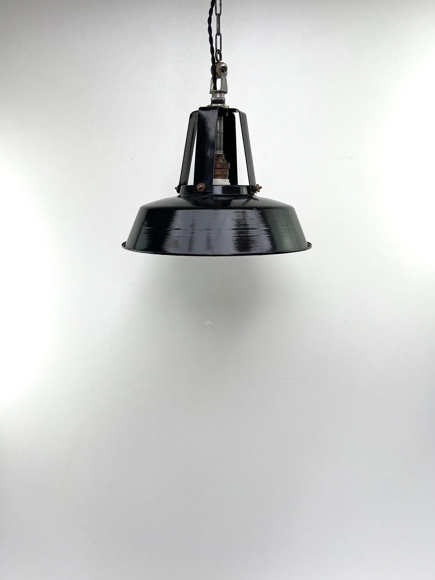 Hanging lamp sheet enamelled black color 1950