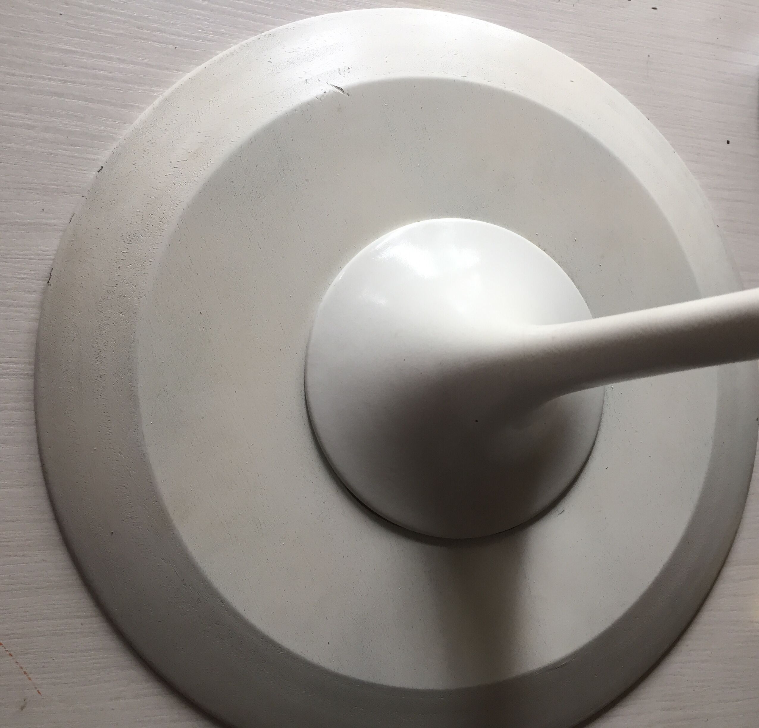 Coffee table by Eero Saarinen for Knoll International