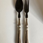 Product BHV Pair of filled silver salad cutlery and horn 19th