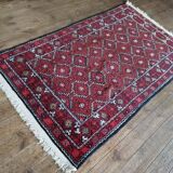 Handmade Belouch Persian rug 184x108cm
