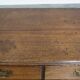 Commode ancienne en chêne anglais du XVIIIe siècle
