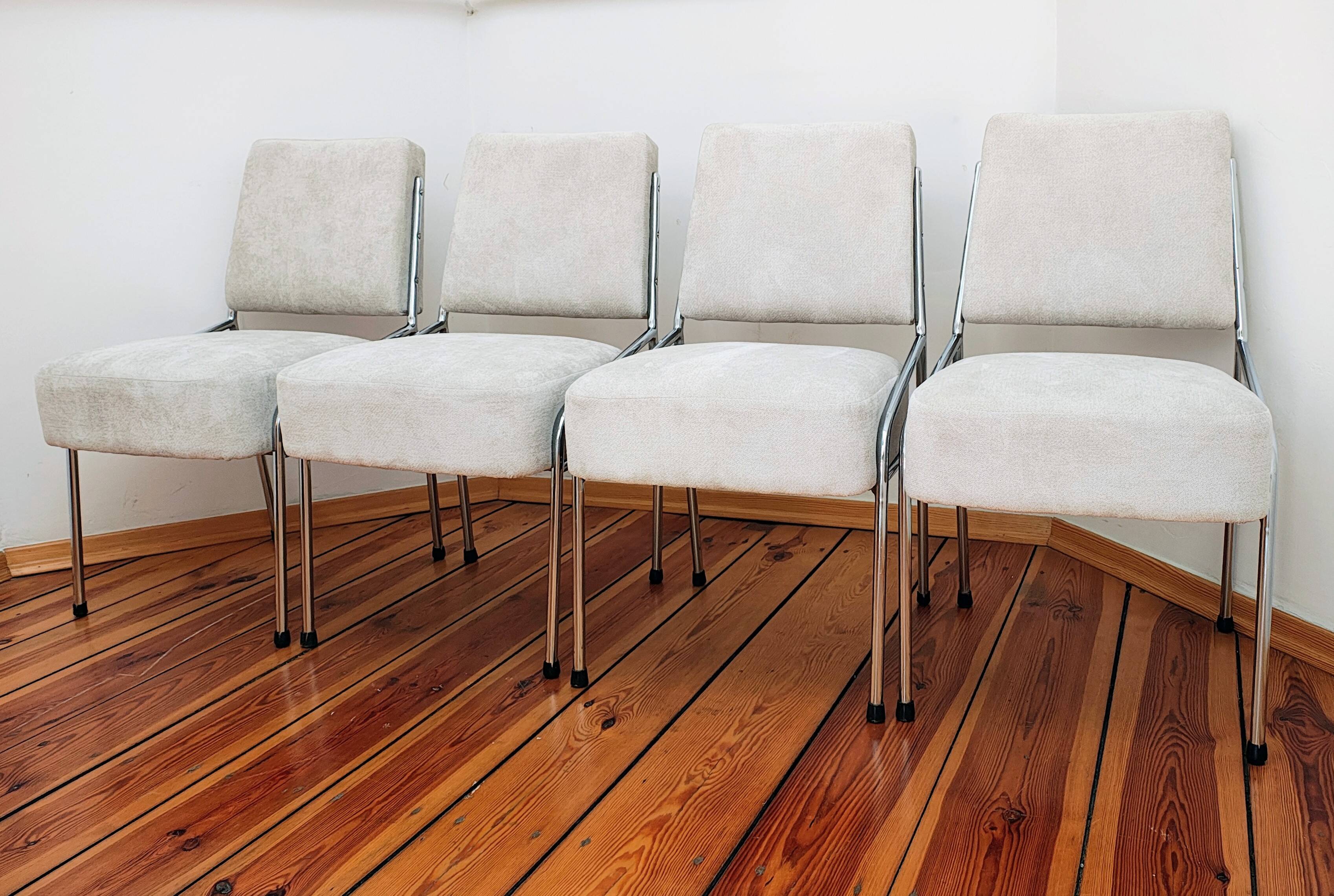Bauhaus Dining Chairs attributed to Hynek Gottwald, Former Czechoslovakia,