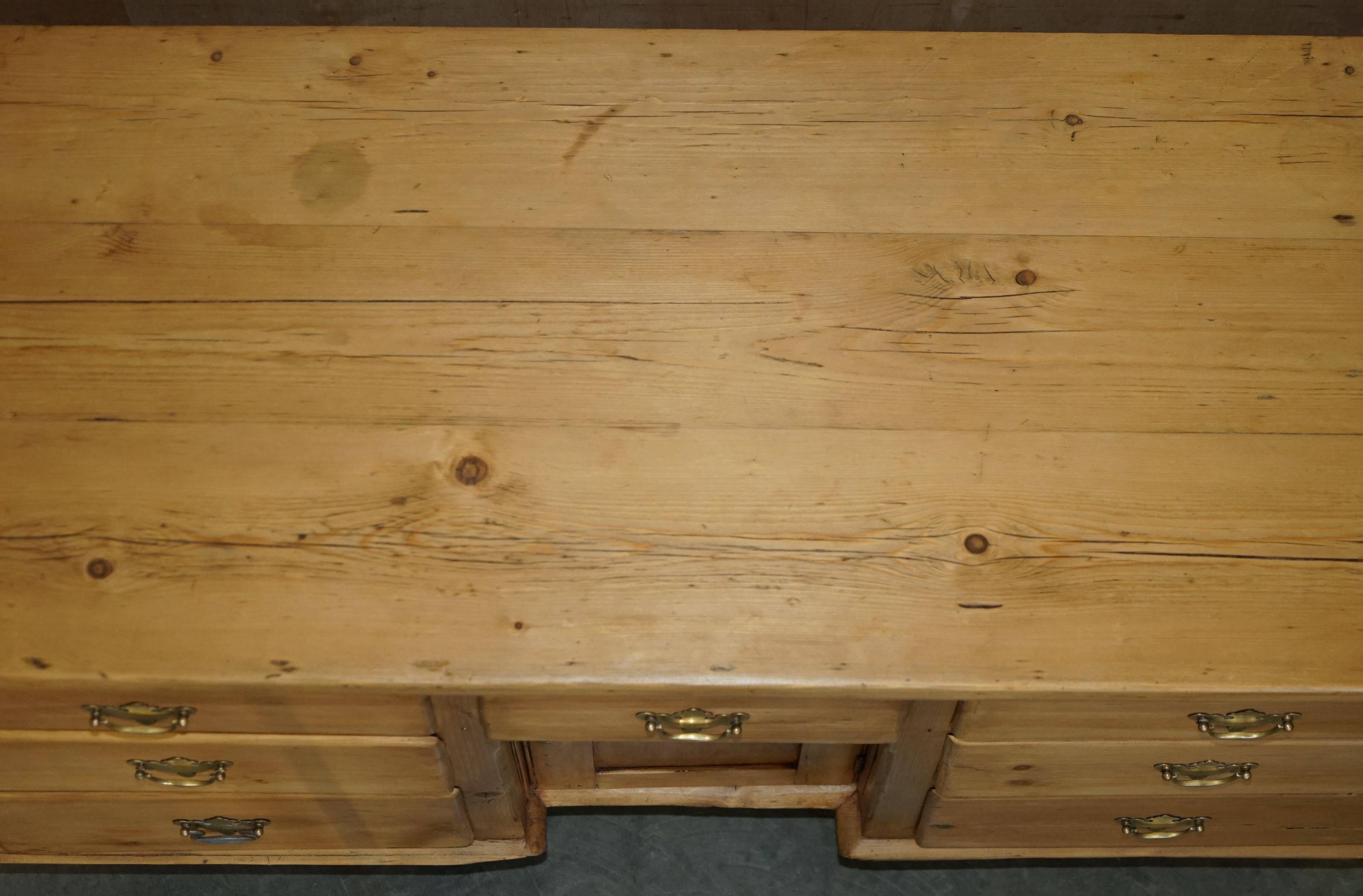 Restored Antique Régisseuse Buffet in Pine, Circa 1860