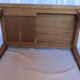 table basse de style Louis XVI bois naturel