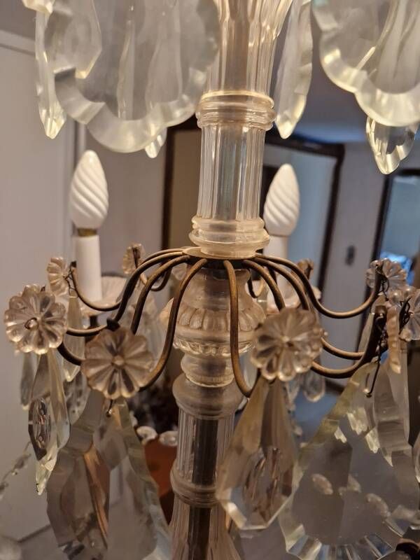 Brass chandelier with glass shaft, crystal tassel plates and daggers - 6 lights