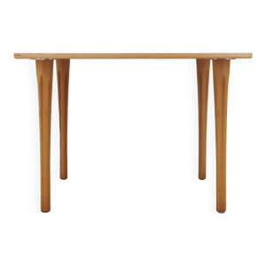 Table en hêtre, design