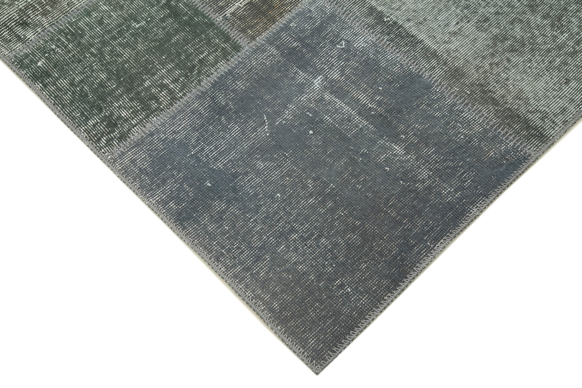 Handmade oriental contemporary 171 cm x 239 cm grey patchwork carpet