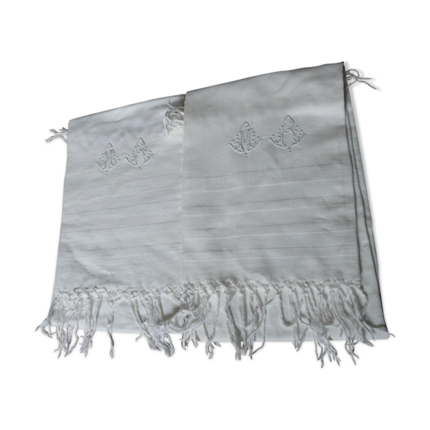 2 old mr fringed monogram towels 97X68cm.