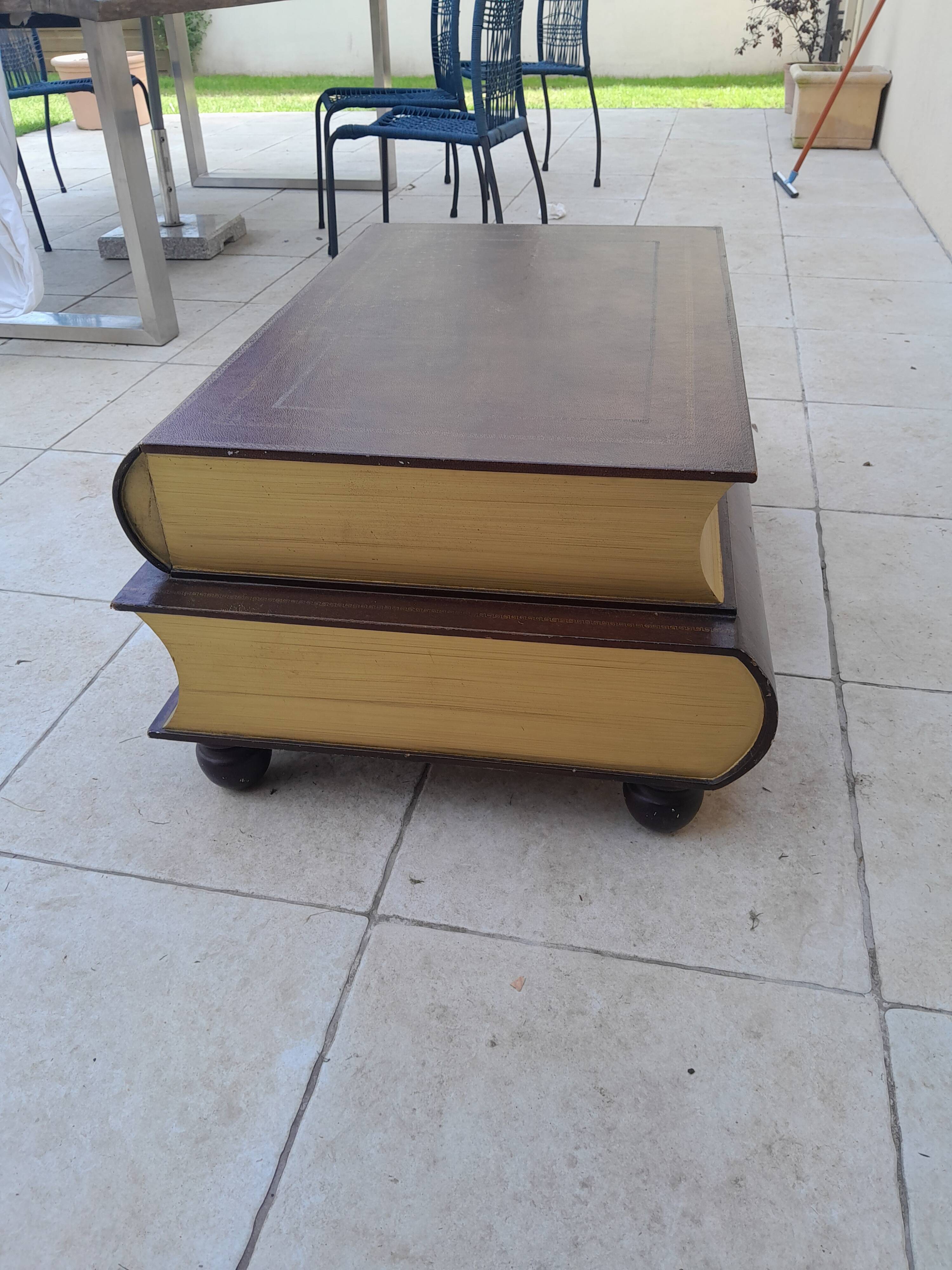 Vintage coffee table in the shape of an old book from the 80s