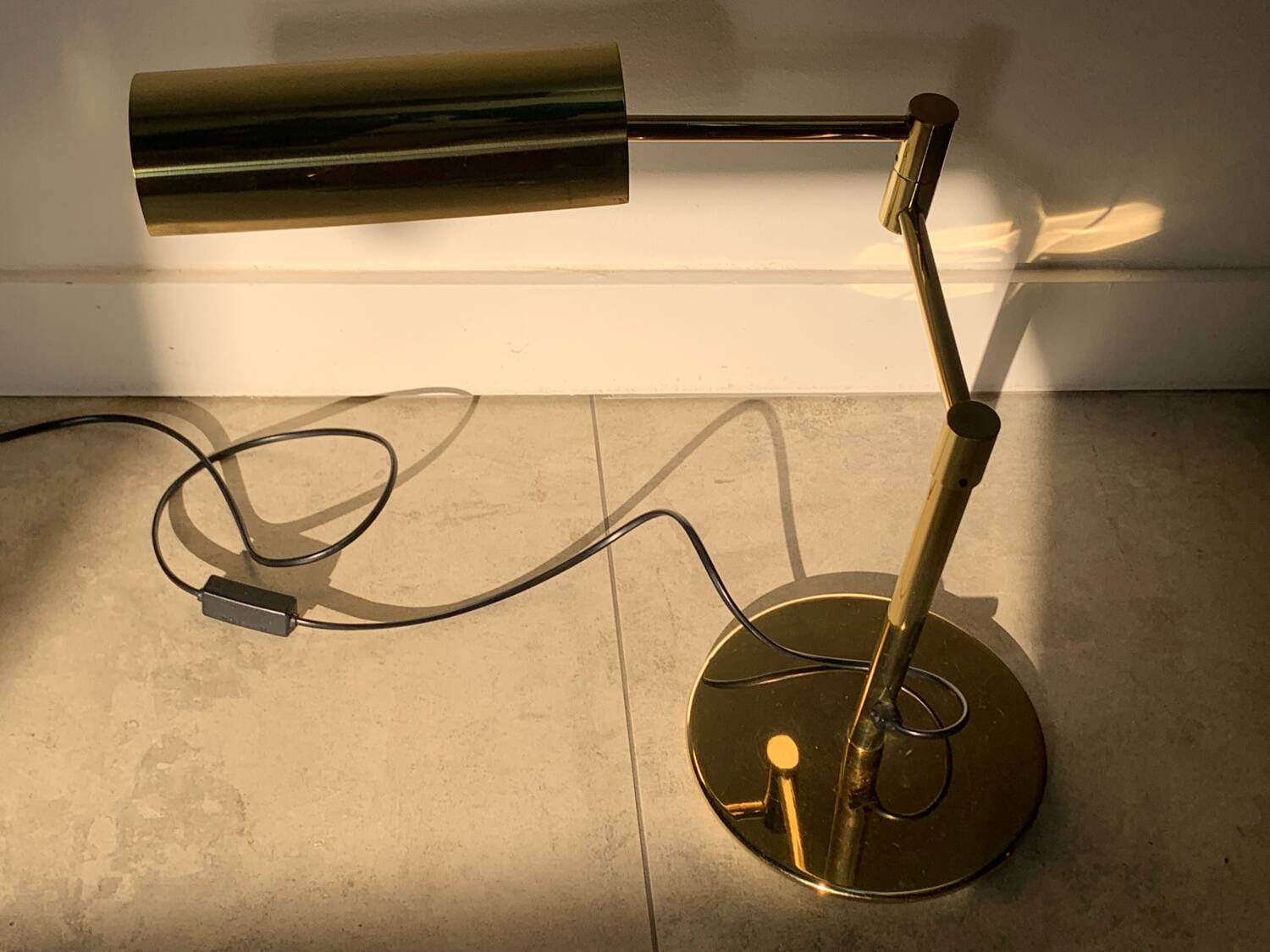 Koch and Lowe style brass articulated desk lamp