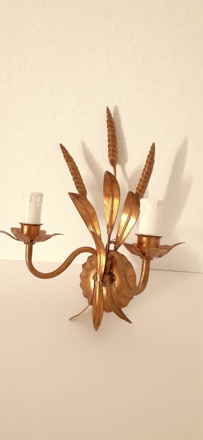 Vintage gold metal wall light
