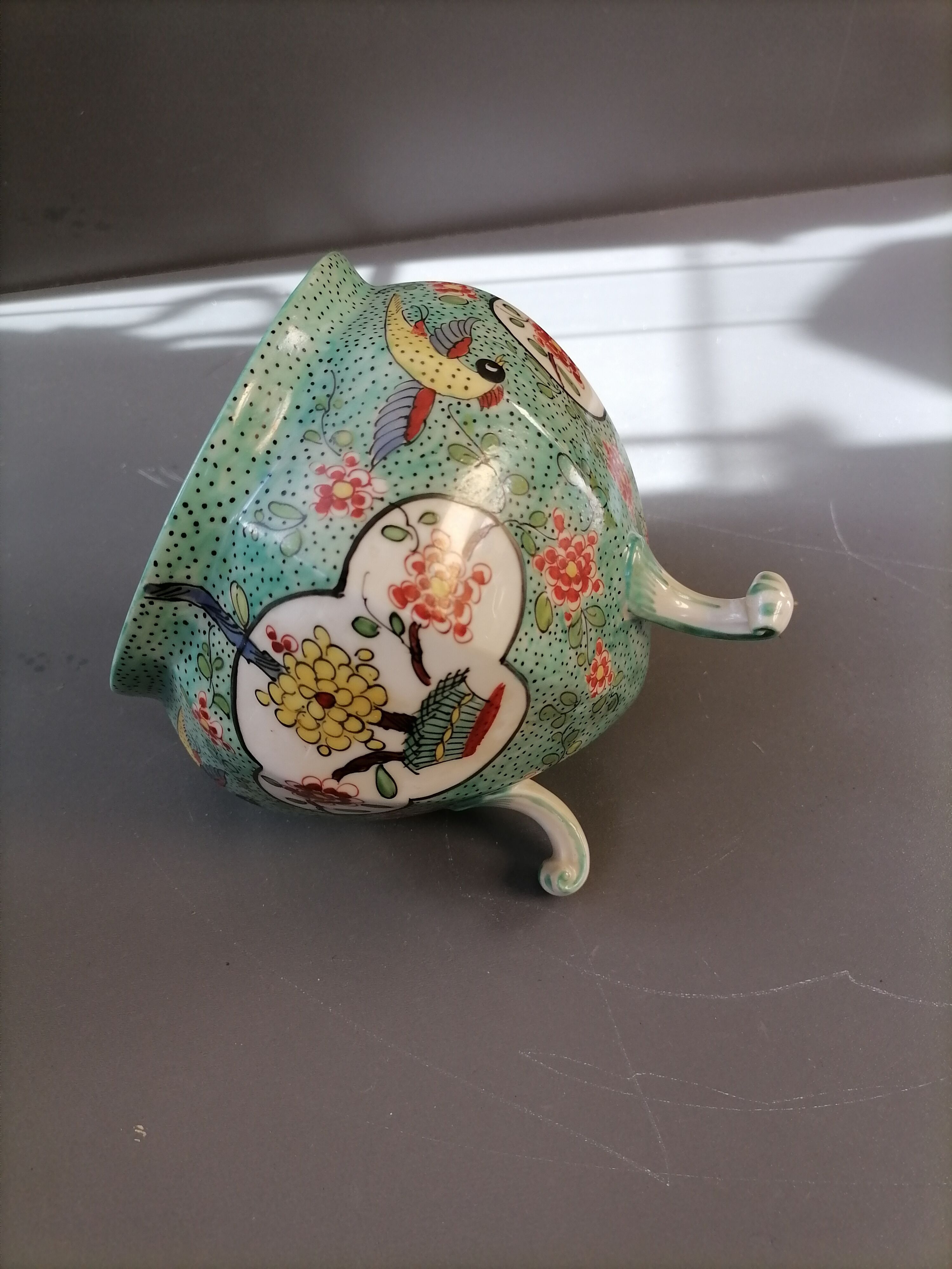 Ceramic pot cover