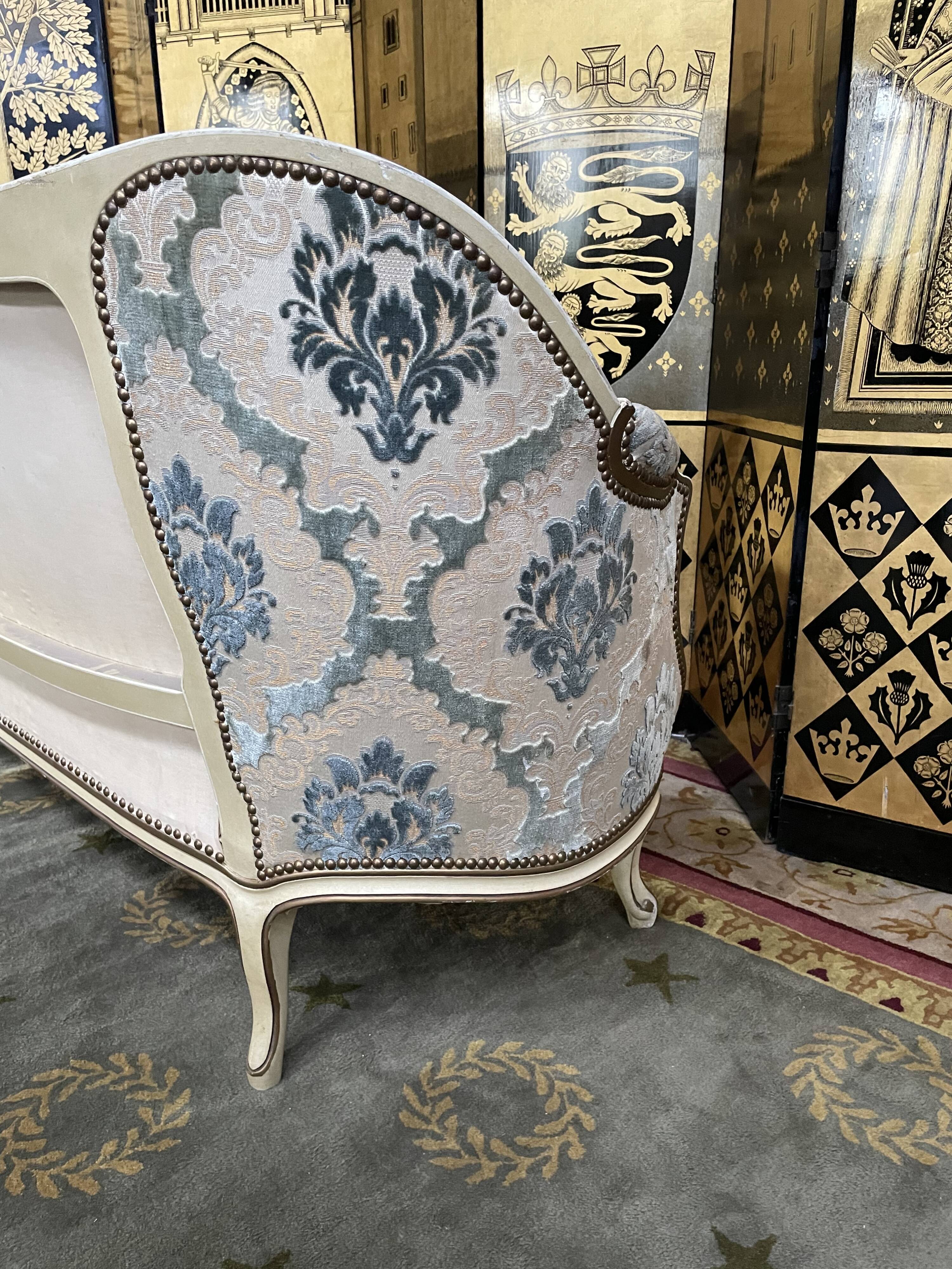 Louis XV style basket sofa