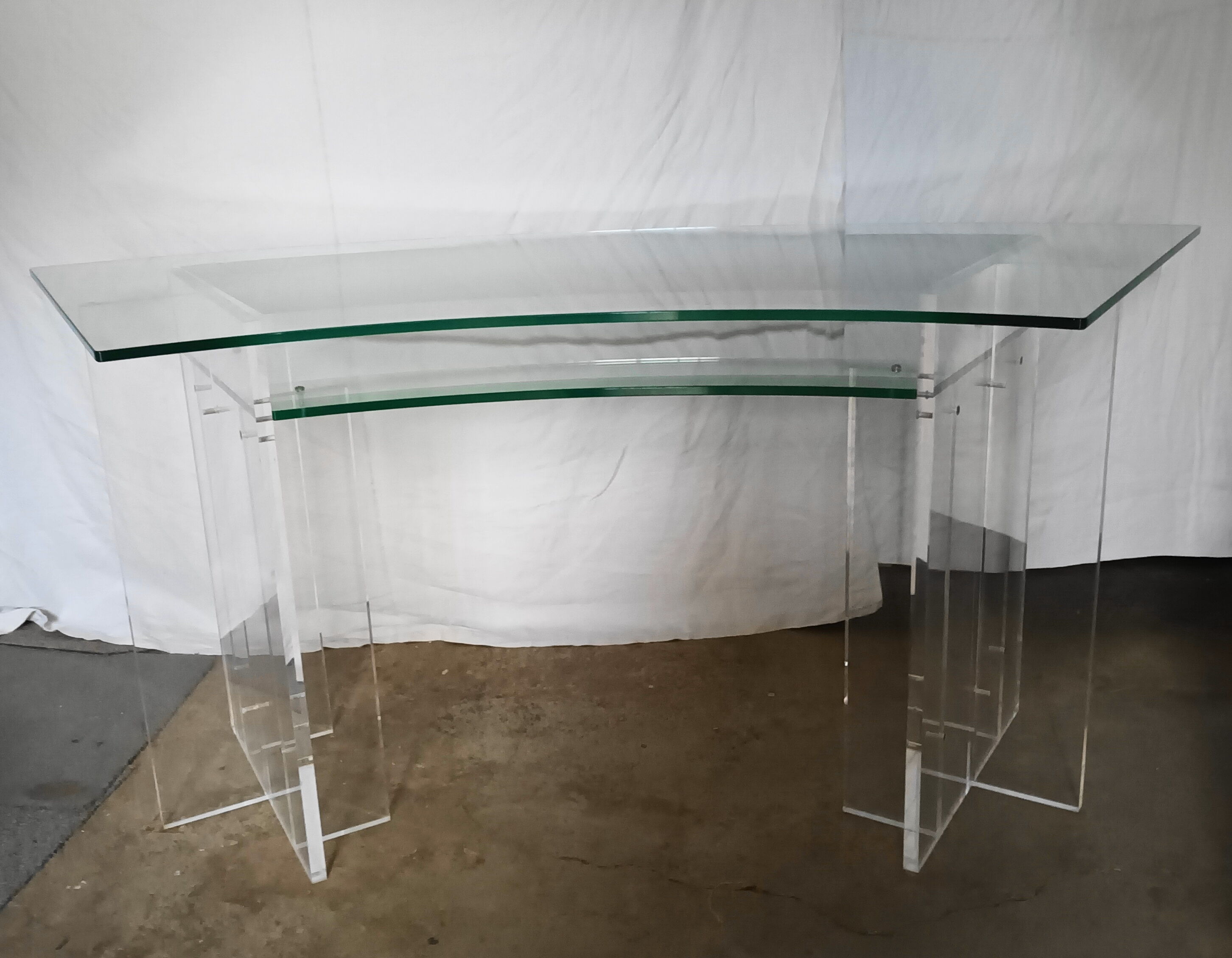 Office of the series "Les Invisibles du Marais" of the 80s