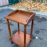 Solid wood shelf with carved legs