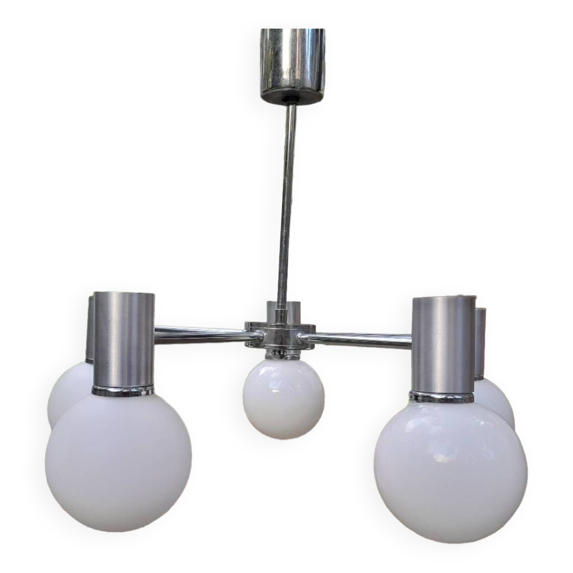 Lustre chrome