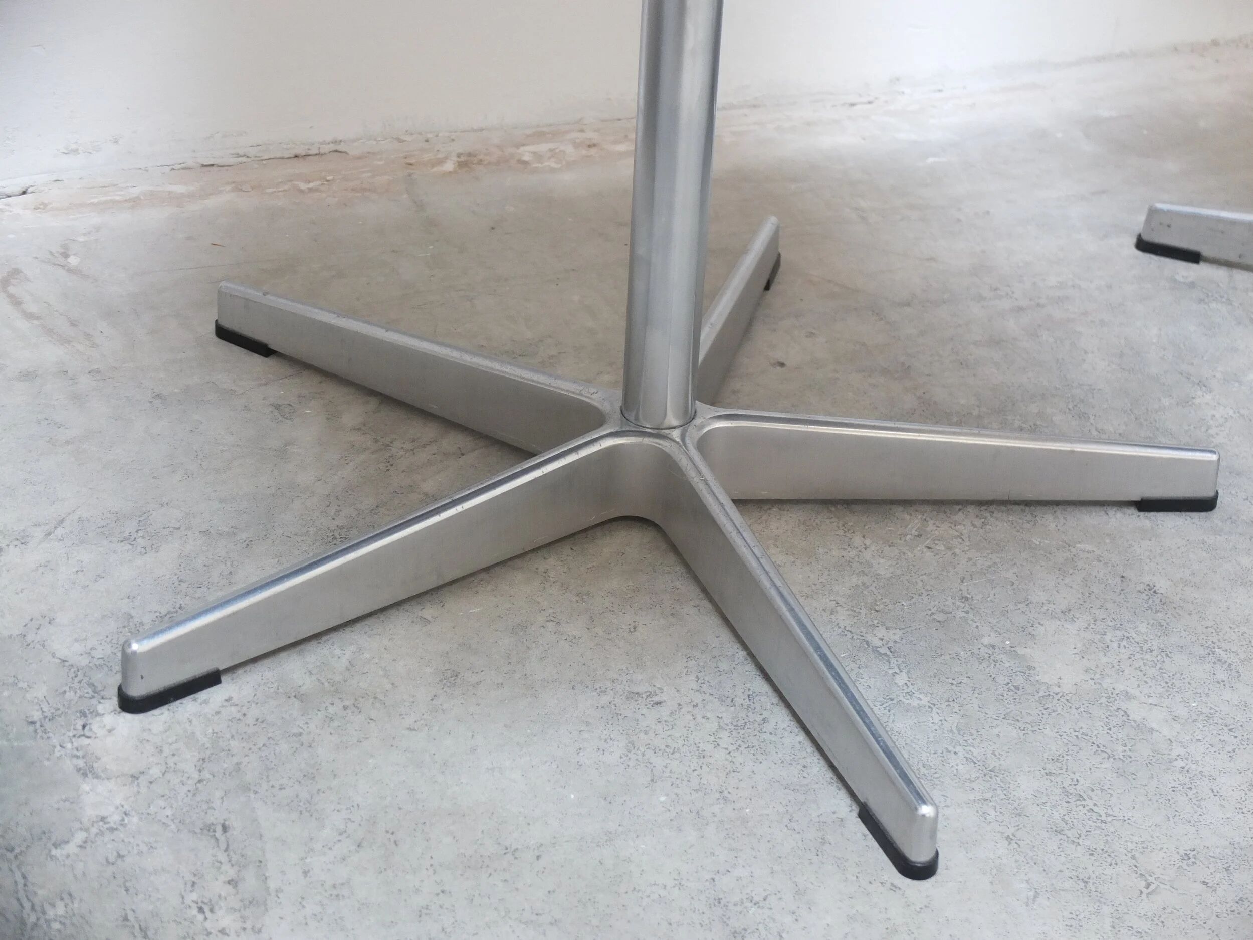 Set of 6 'Oxford' swivel chairs by Arne Jacobsen for Fritz Hansen, 1965