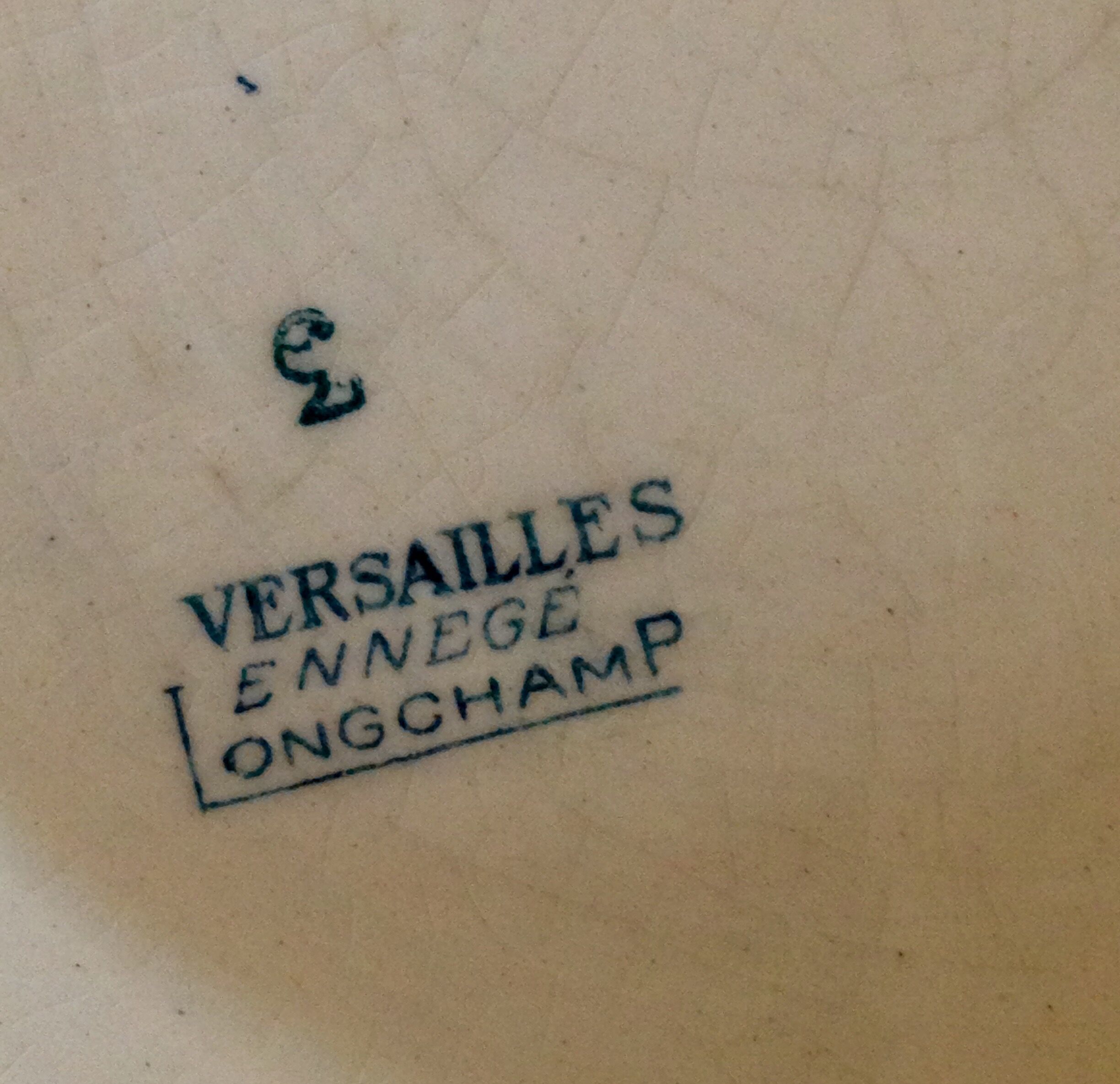 Plate pedestal Longchamp circa 1930