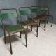 Vieille chaise verte français chaise d'usine de fer