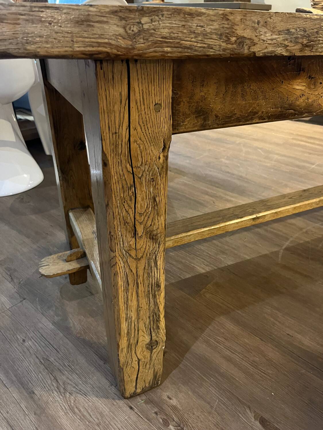 Oak farm table
