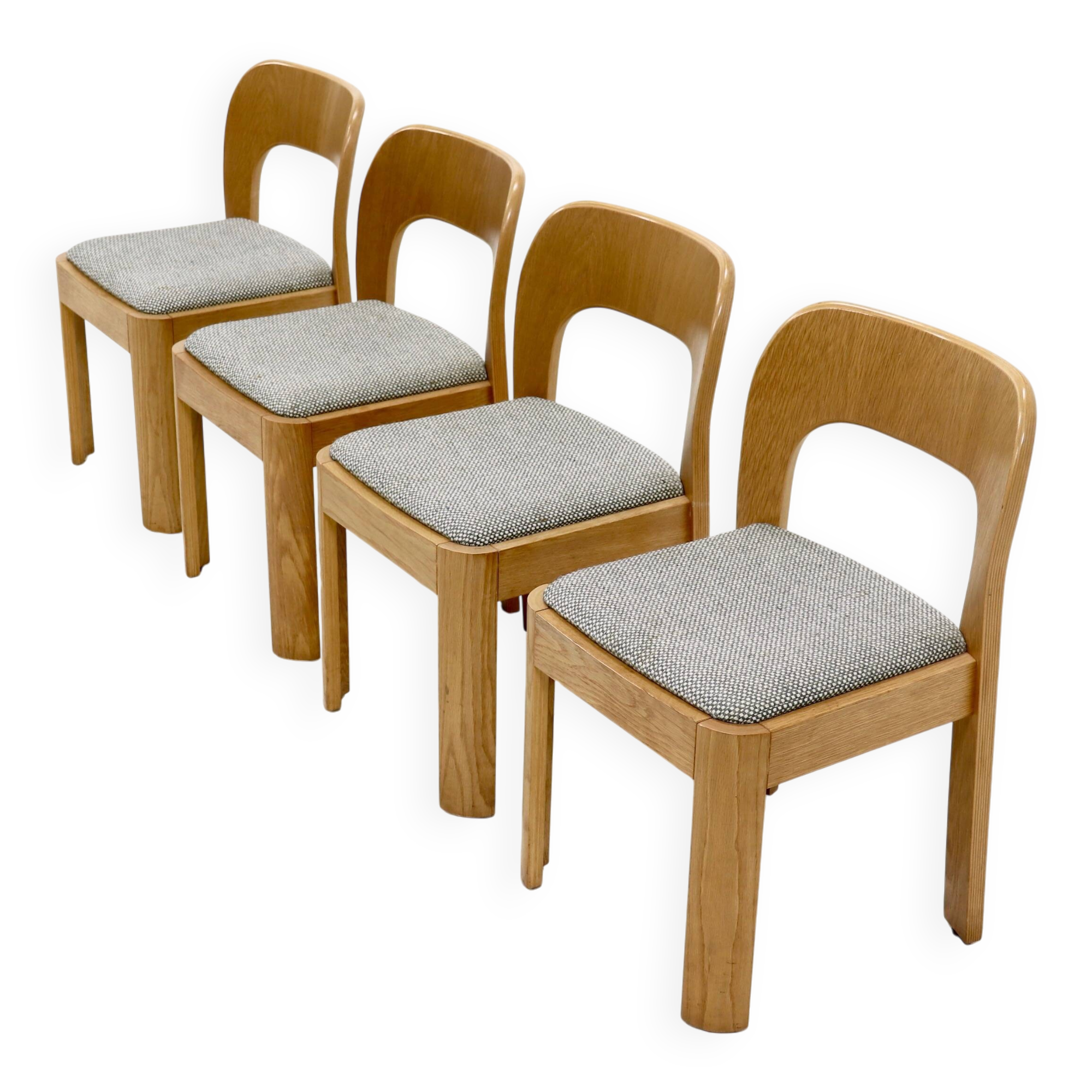 Set of 4 sculptural dining chairs in light oak, 1970s