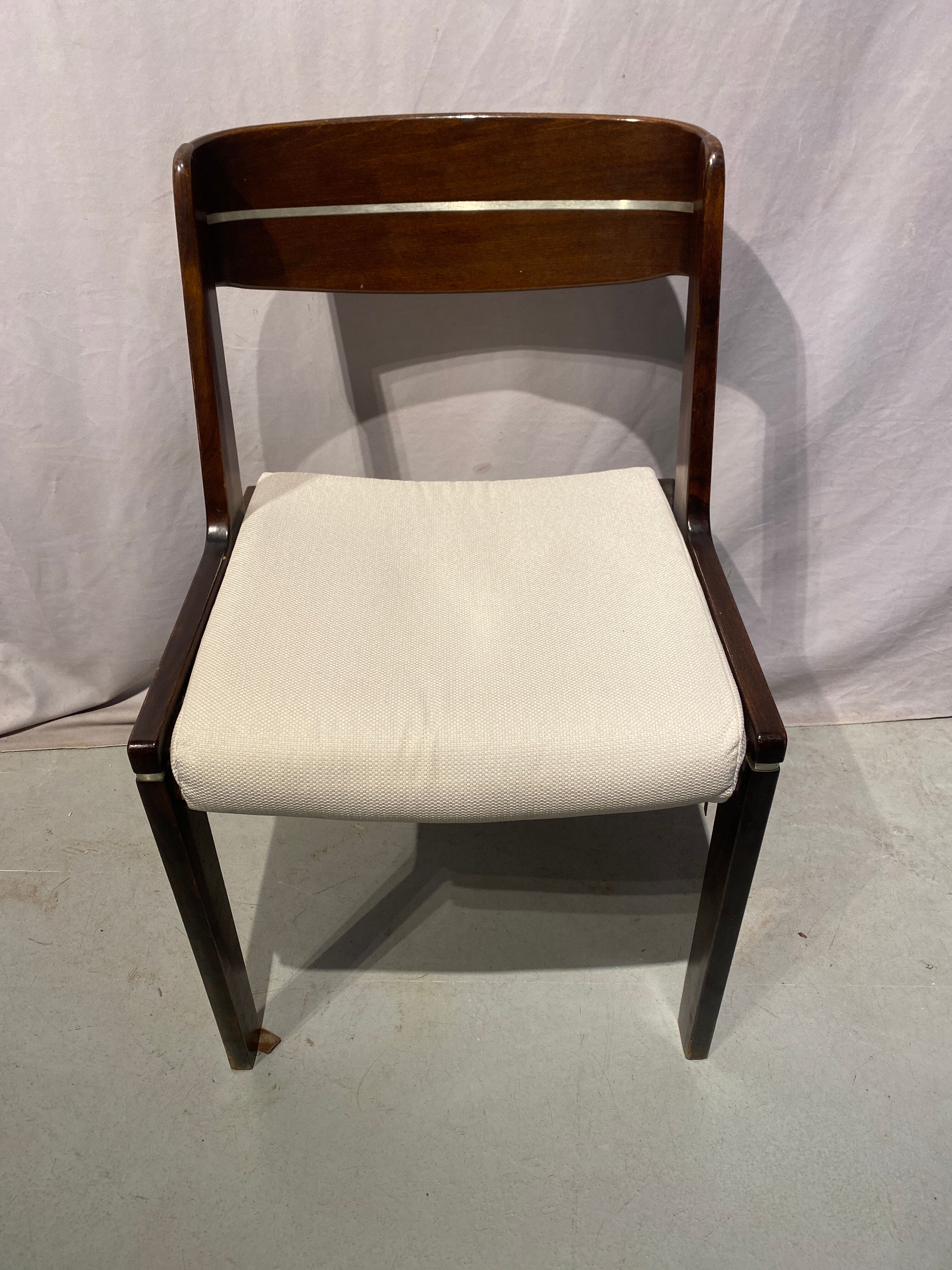Set of 6 chairs