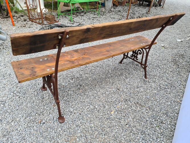 Garden bench in wood and cast iron