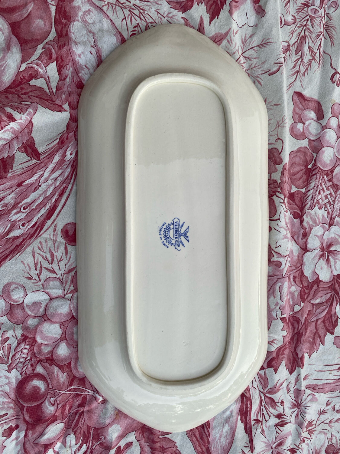 Old Villeroy and Boch cake dish
