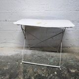 Folding garden table