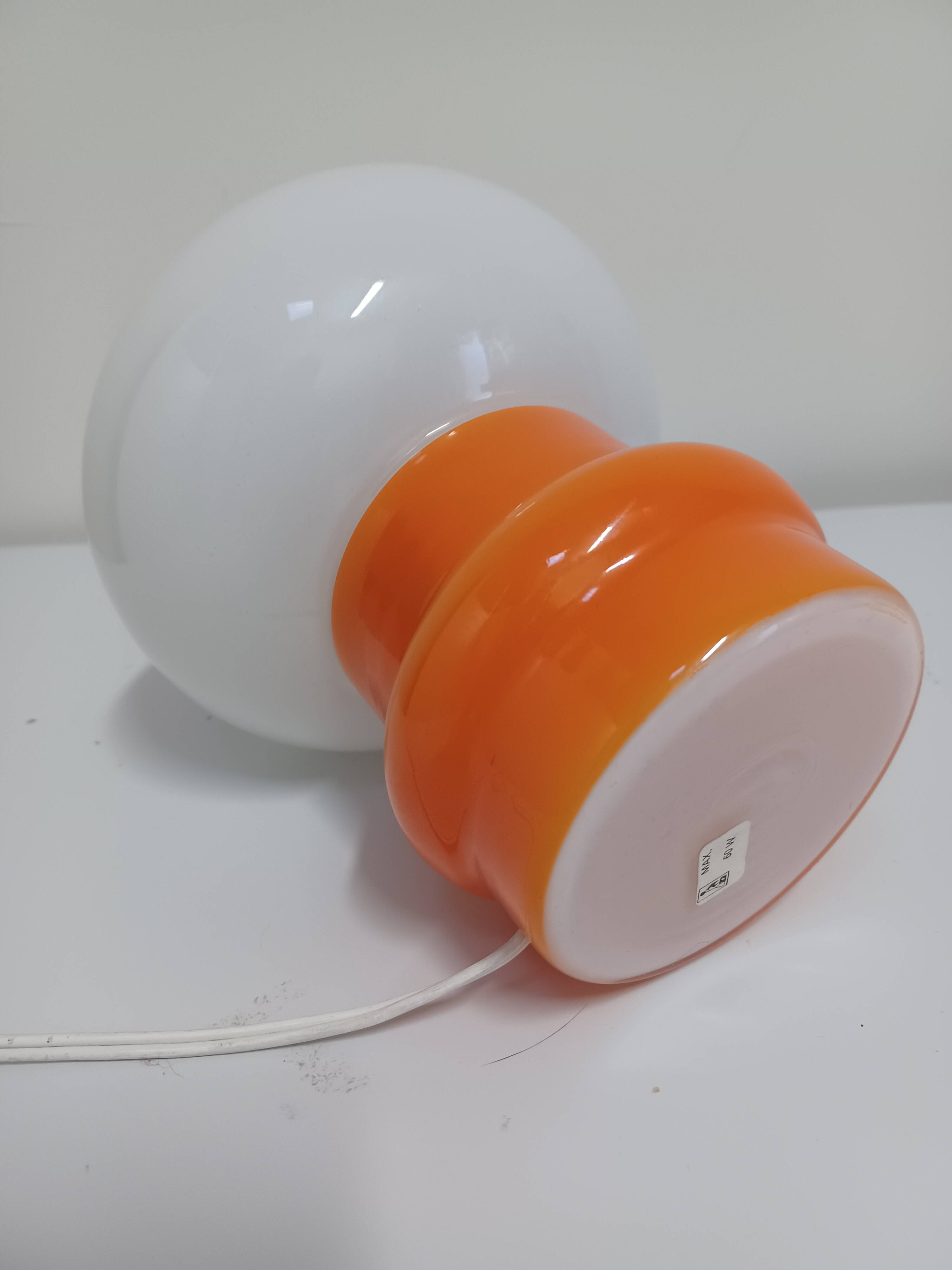 Petite lampe opaline 70's