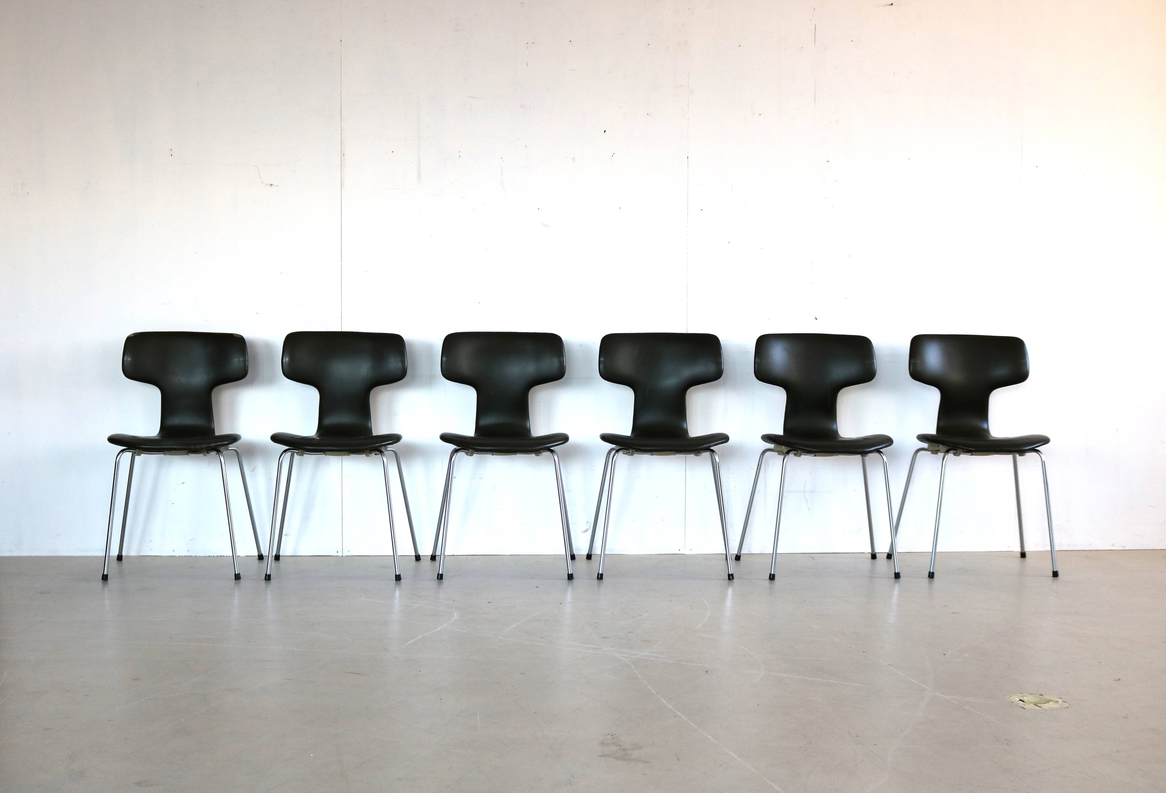 Six chaises « marteau » vintage par Arne Jacobsen pour Fritz Hansen