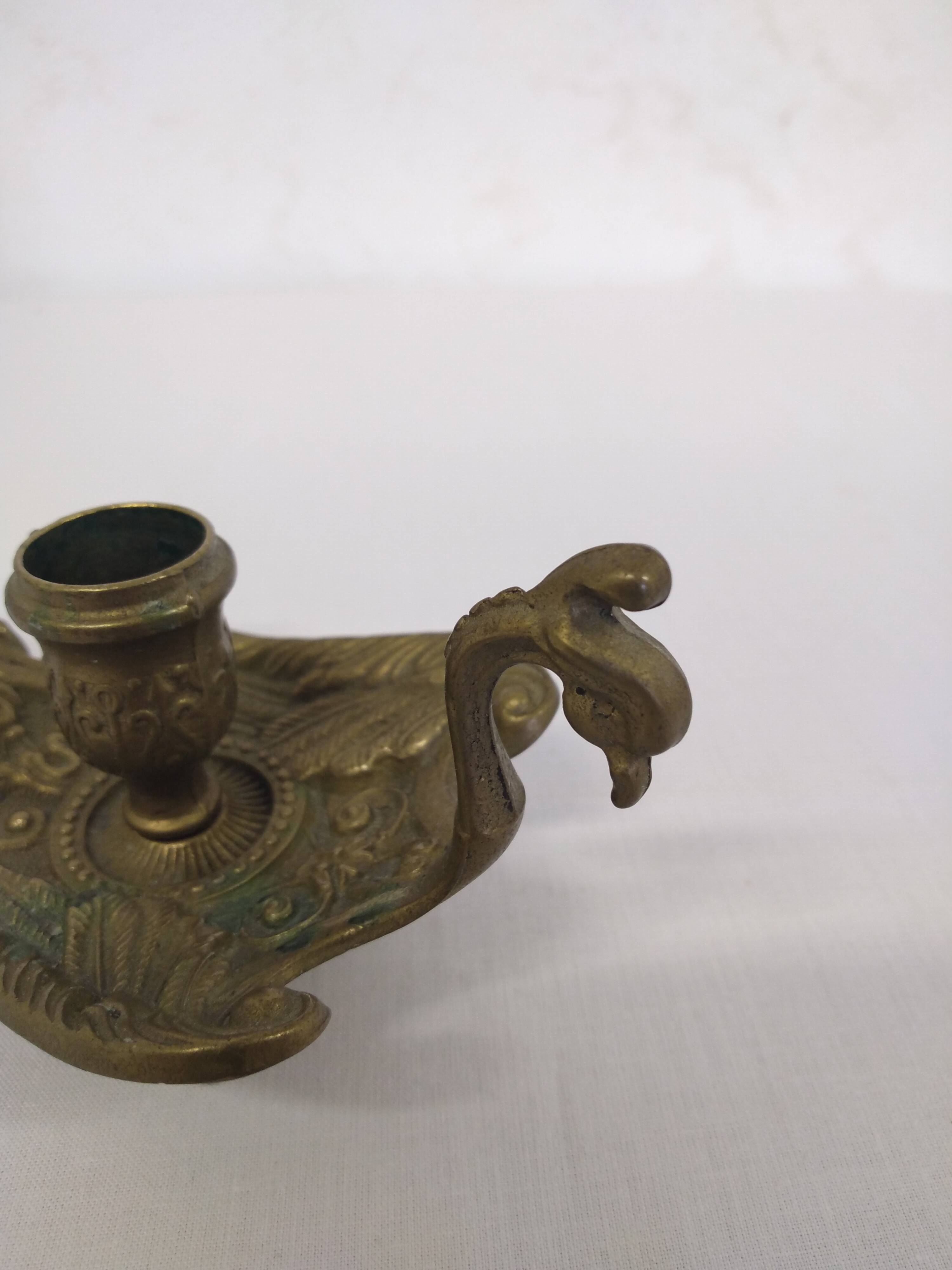 Bronze cellar rat swan/old candle holder