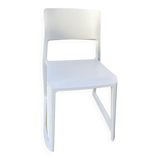 Vitra Tip Ton chair in white – design by Barber & Osgerby