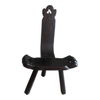 Tabouret tripode rustique