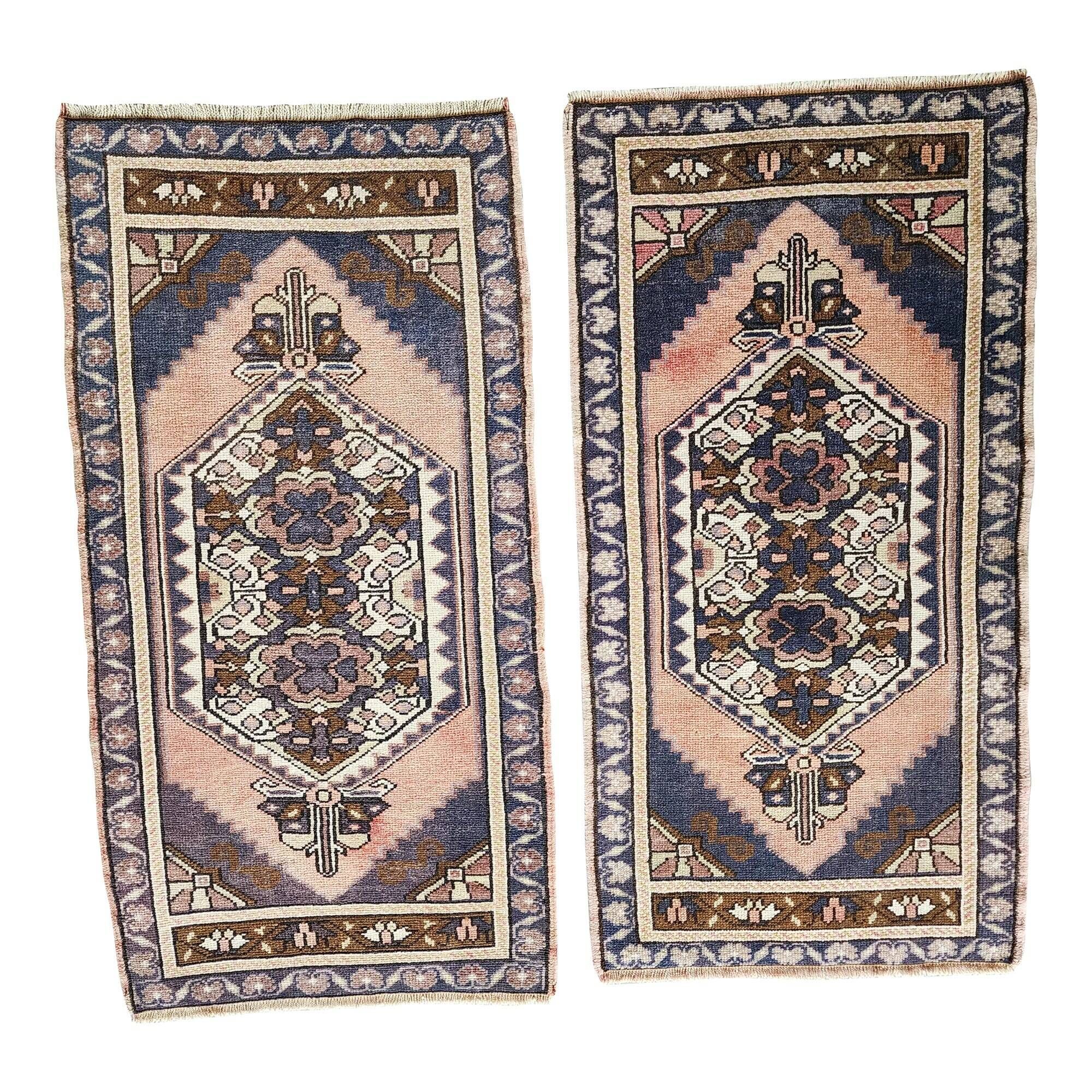 Set of 2 vintage handmade Turkish rugs 54x105 cm
